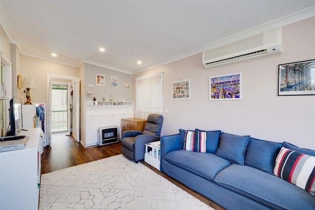 42 First Avenue, NSW 2251