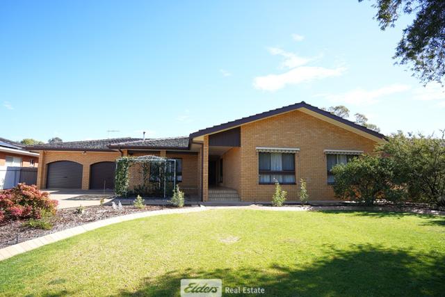 48 Holmes Crescent, NSW 2680
