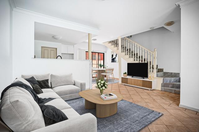 2/52 Newman St, NSW 2160