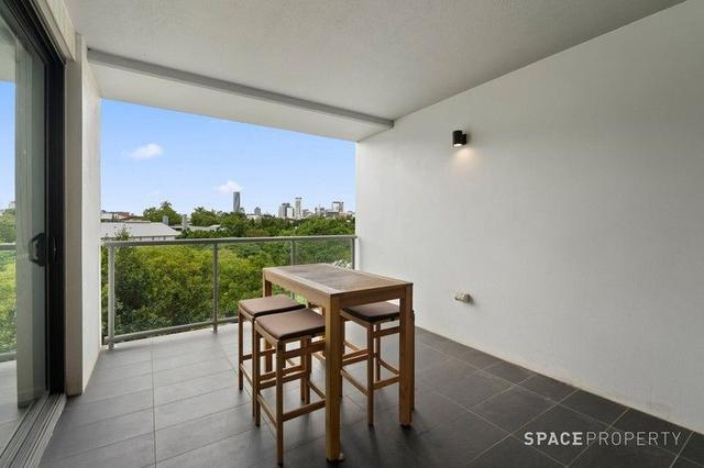16/16-24 Lower Clifton Terrace, QLD 4059