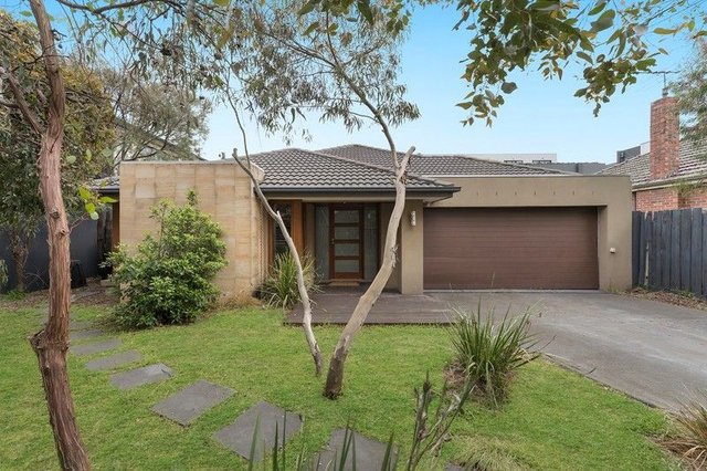 18 Barker Street, VIC 3192