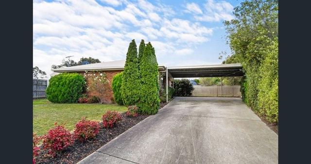 8 Mayfair Court, VIC 3844