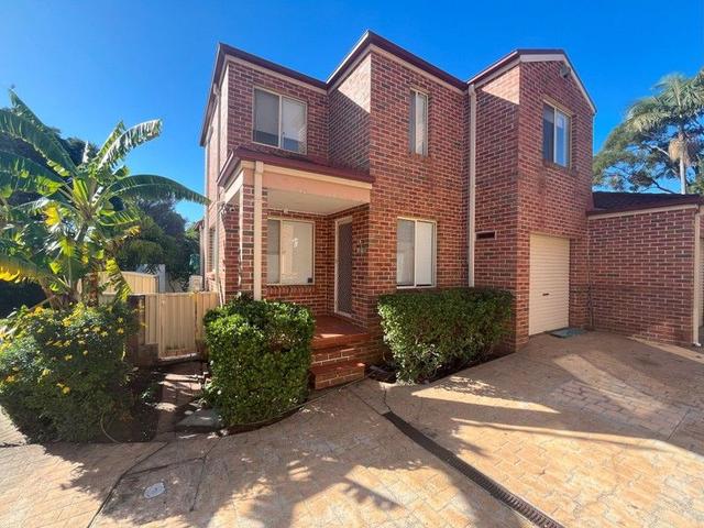 4/14 Gilba  Road, NSW 2145