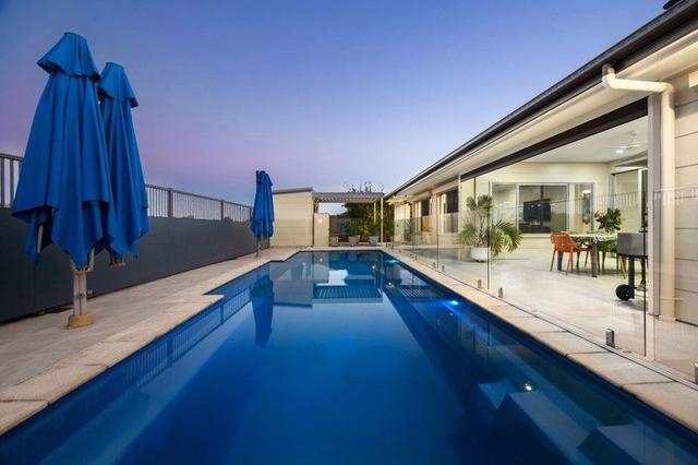 5 Butcherbird Crescent, QLD 4560