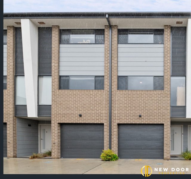 6/1 Bon Scott Crescent, ACT 2914