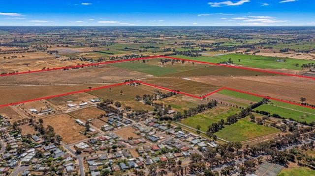 34 Naring Road West, VIC 3636