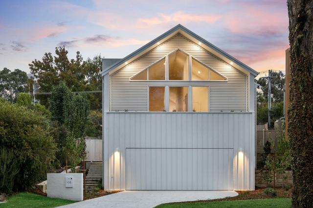 10b Emery Street, ACT 2611