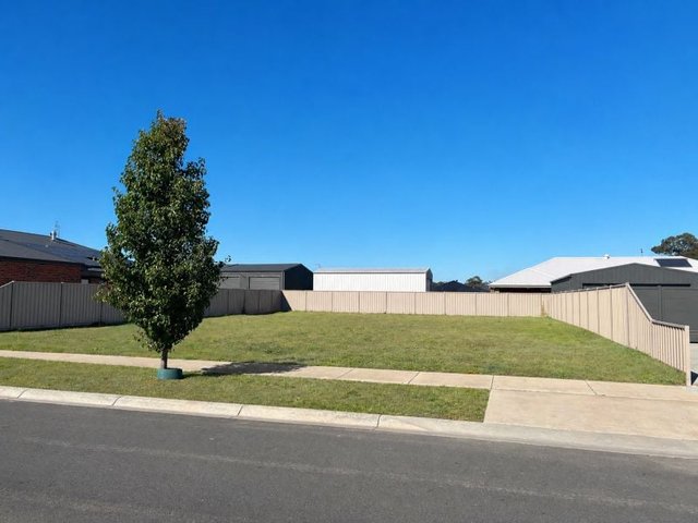 5 Hannah Crescent, VIC 3608