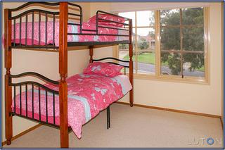 Bedroom 3 (2014-12-15)