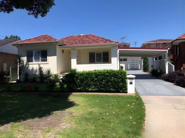 19 Salisbury St, NSW 2222