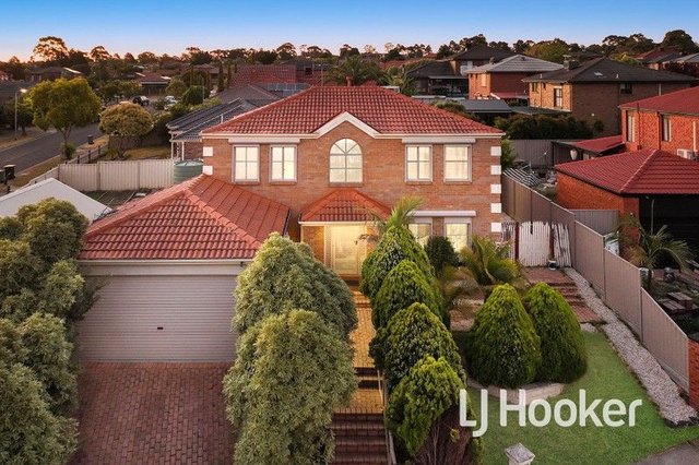 2 Eleanore Crescent, VIC 3803