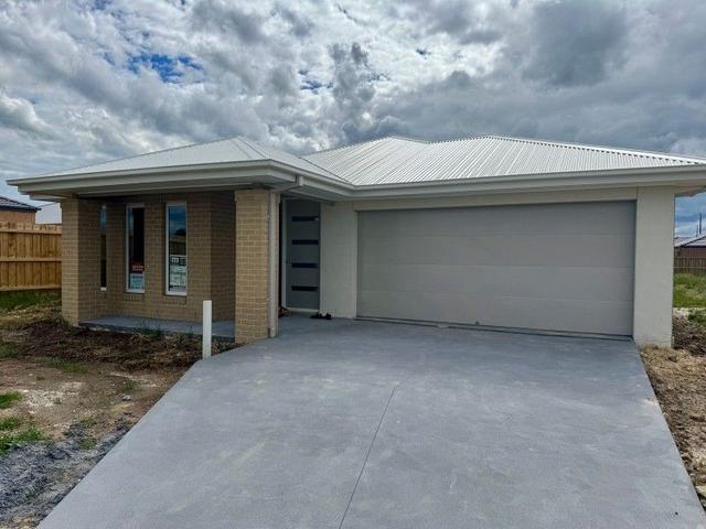 25 Kelleher Drive, VIC 3844