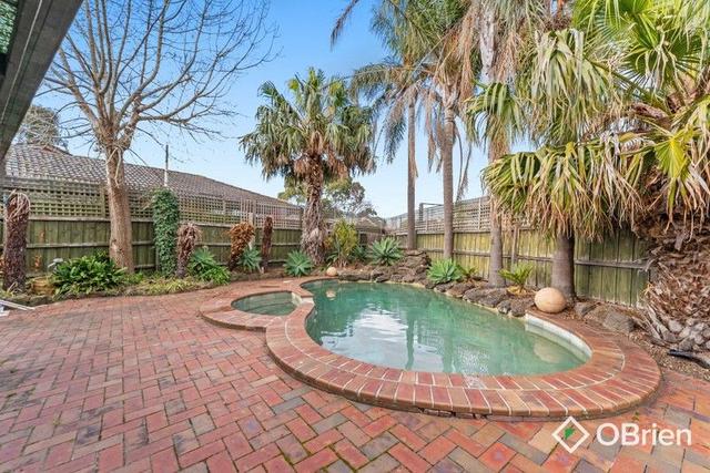 2 Dirleton Close, VIC 3199