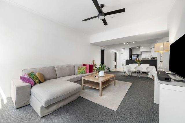 2/220 Goulburn Street, NSW 2010