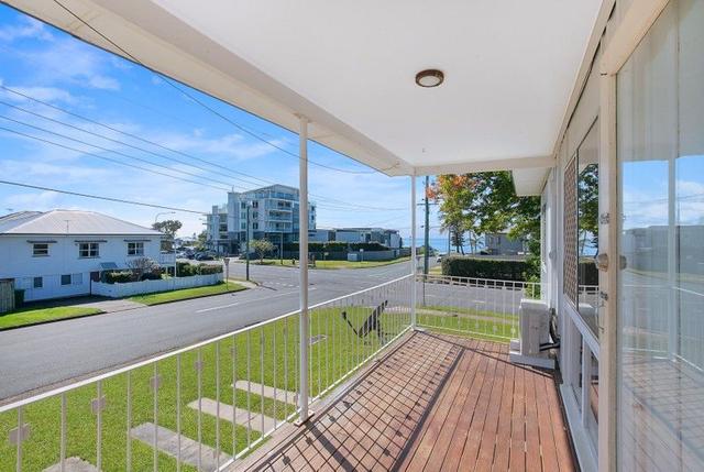 1/109 Prince Edward Parade, QLD 4020