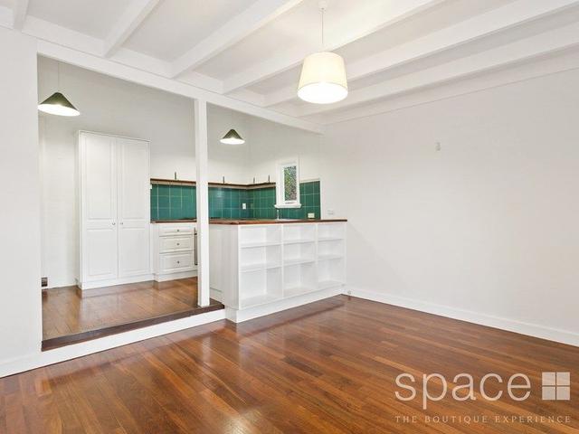 22 Rosser Street, WA 6011