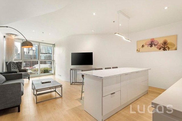 604/241 Harbour Esplanade, VIC 3008