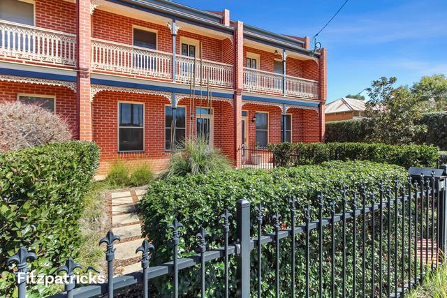 8 Evans Street, NSW 2650