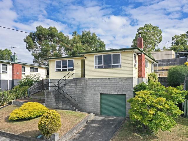 16 Southview Crescent, TAS 7140