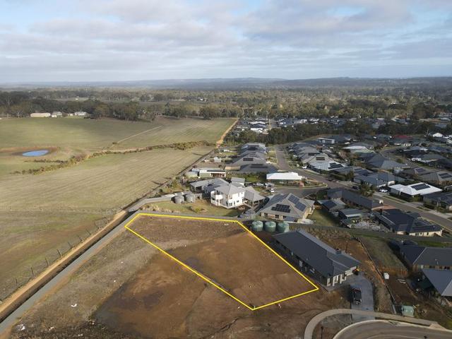 6 Discovery Circuit, SA 5201