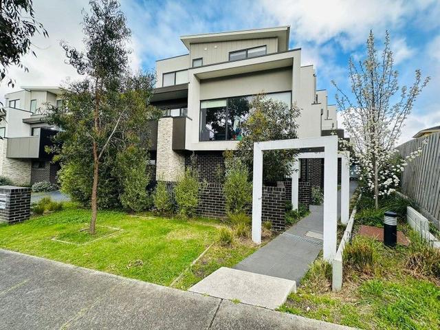 8/2 Curlew Court, VIC 3108