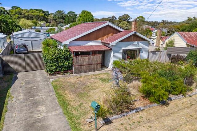 21 Warburton Street, VIC 3373