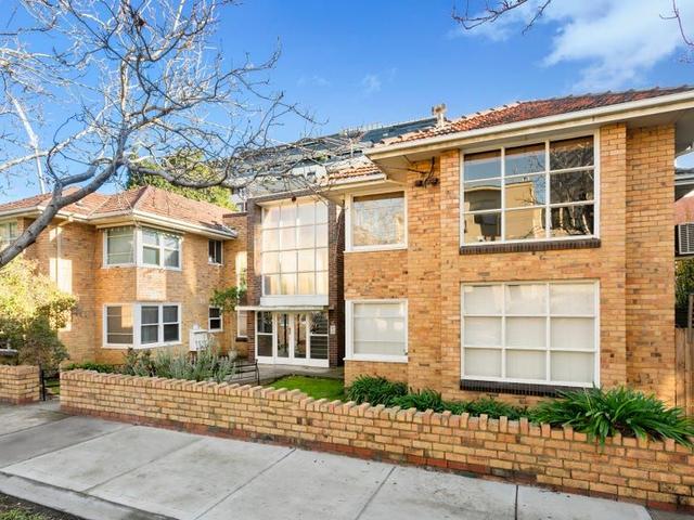 2/6 Woonsocket Court, VIC 3182