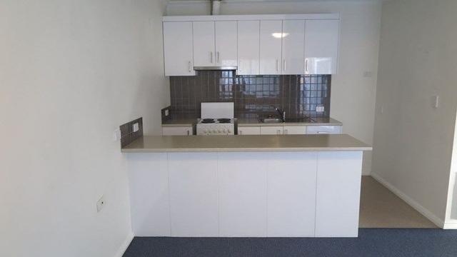 2/77 Beach Road, TAS 7050