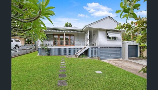 12 Bamber Street, QLD 4032