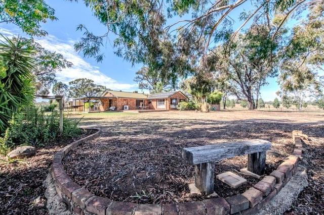 6R Curries Road, NSW 2830