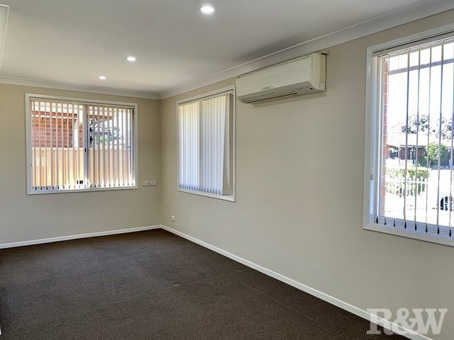 22 Shinnick Drive, NSW 2761