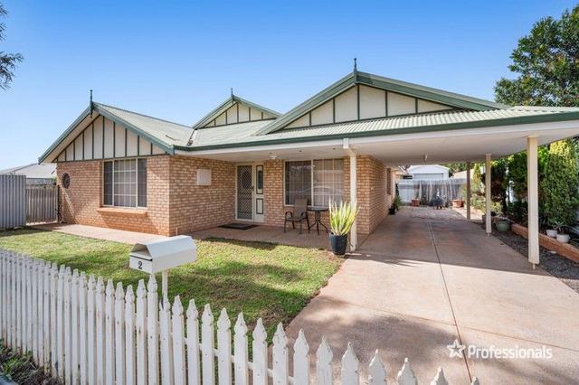 2 Carlyle Court, WA 6432