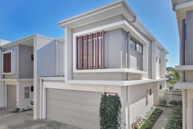 3/33 Sickle Ave, QLD 4212