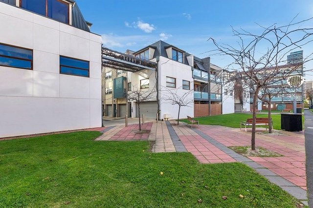 11 Vicars Lane, SA 5000