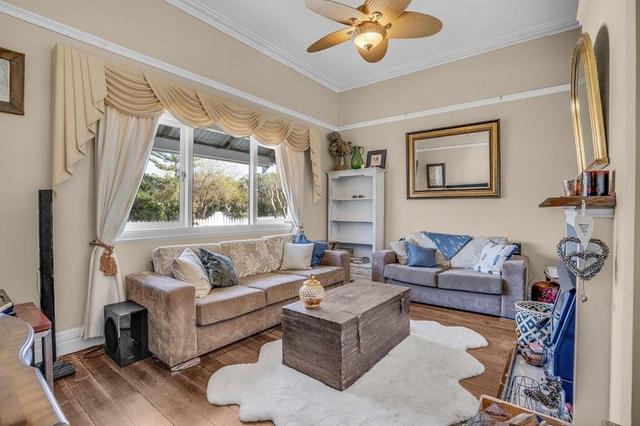 11 Charles Street, WA 6230