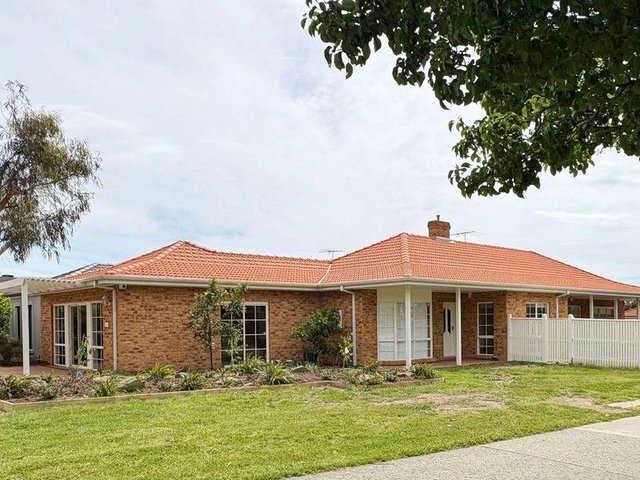 52 Ellen Road, VIC 3805