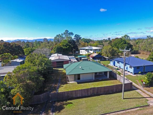 33 Vaughan Street, QLD 4880