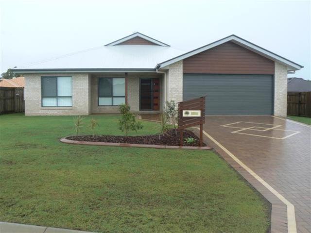 3 Marlow Court, QLD 4655