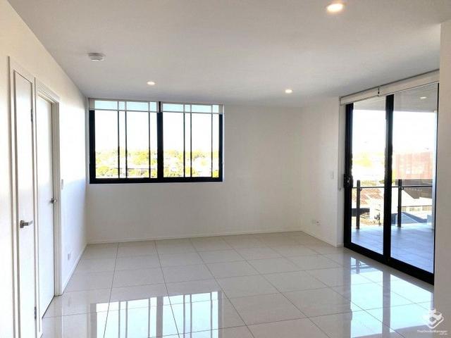 U51/45 Wellington Road, QLD 4169