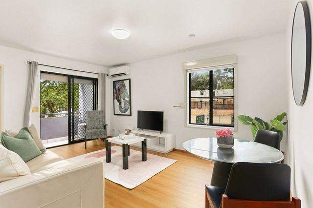 8/128 Cathedral Street, NSW 2011