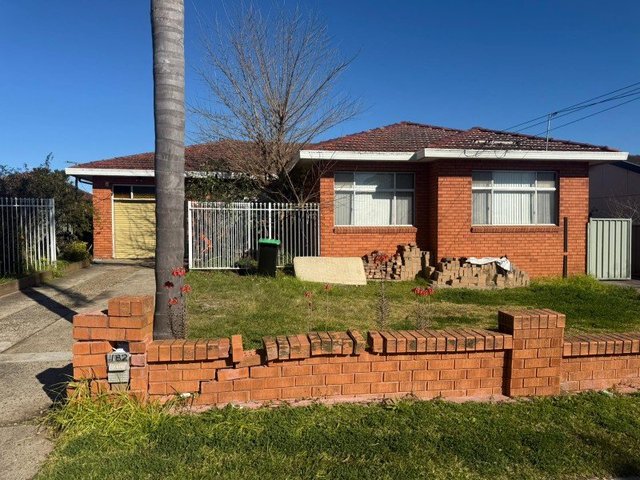 182 Memorial Avenue, NSW 2170