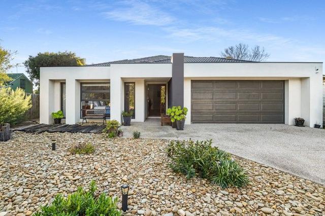 12 Bernards Way, VIC 3939