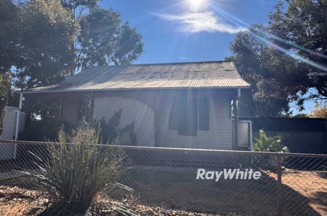 9 Messines Street, VIC 3533