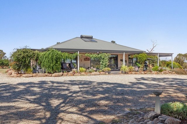 15 Kelly Court, VIC 3659