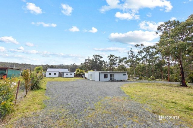 27 Cray Point Parade, TAS 7112