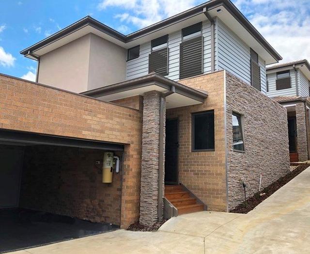 2/11 Gipson Street, VIC 3089