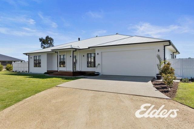 5 Lara Close, NSW 2647