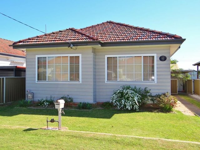 42 Fay Avenue, NSW 2305