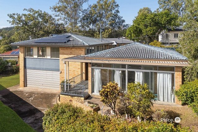 2 Rapkin Street, QLD 4121