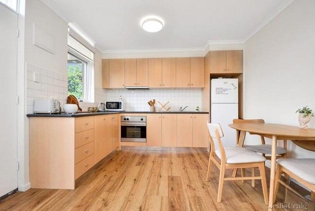 9/5 Christmas Street, VIC 3070